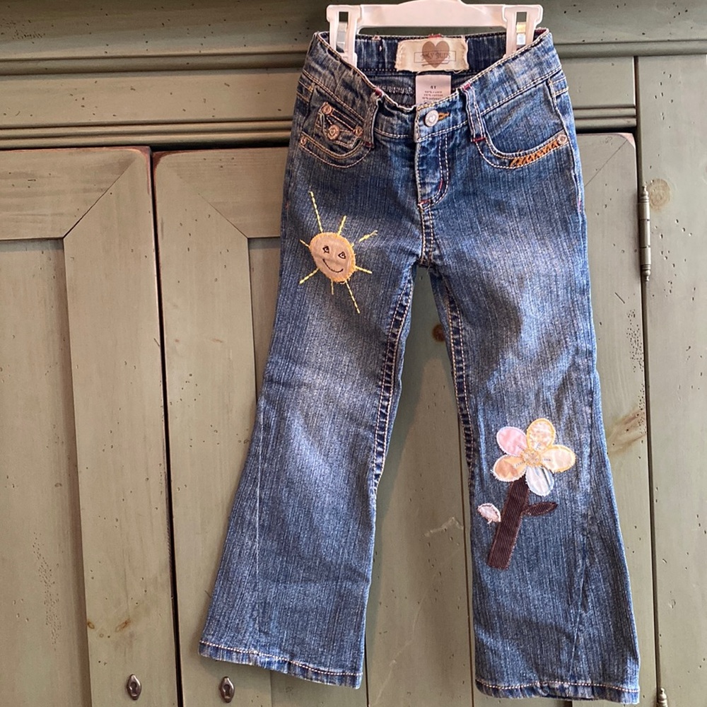 Baby Buns | Jeans | Embroidery front and back | 4T |